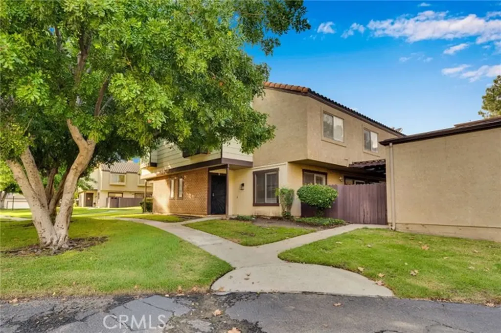 9404 Round Up Drive Montclair CA 91763