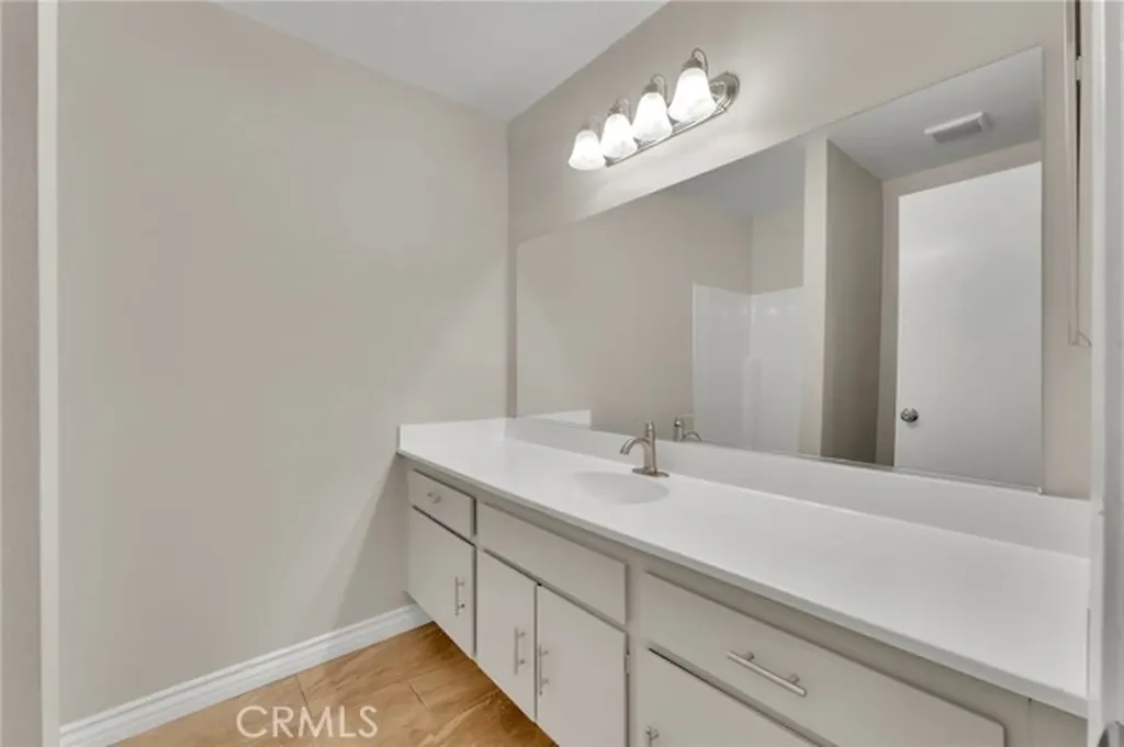9404 Round Up Drive Montclair CA 91763