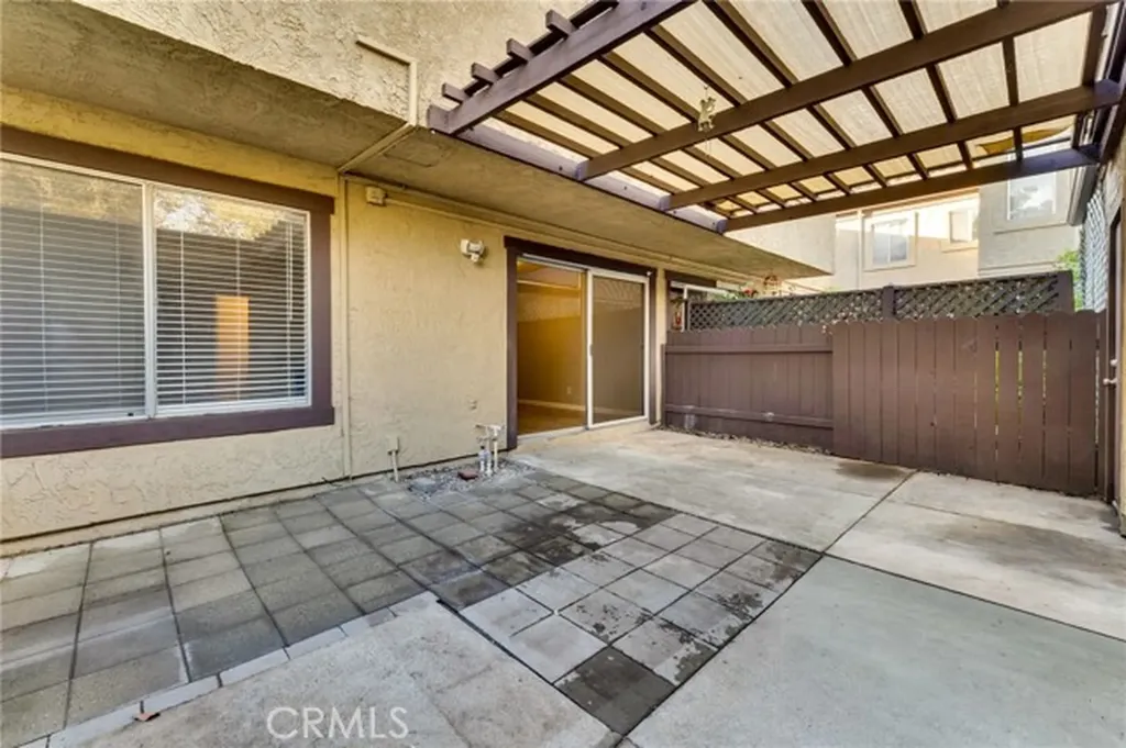 9404 Round Up Drive Montclair CA 91763