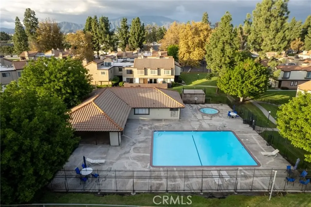 9404 Round Up Drive Montclair CA 91763