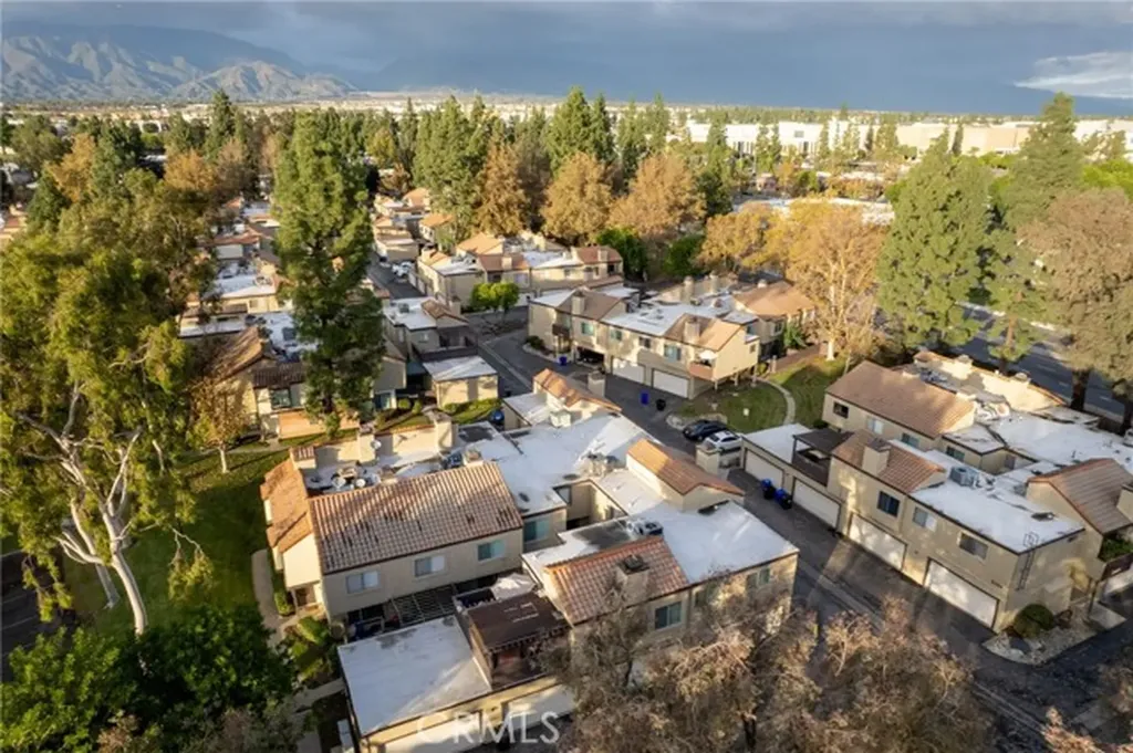 9404 Round Up Drive Montclair CA 91763