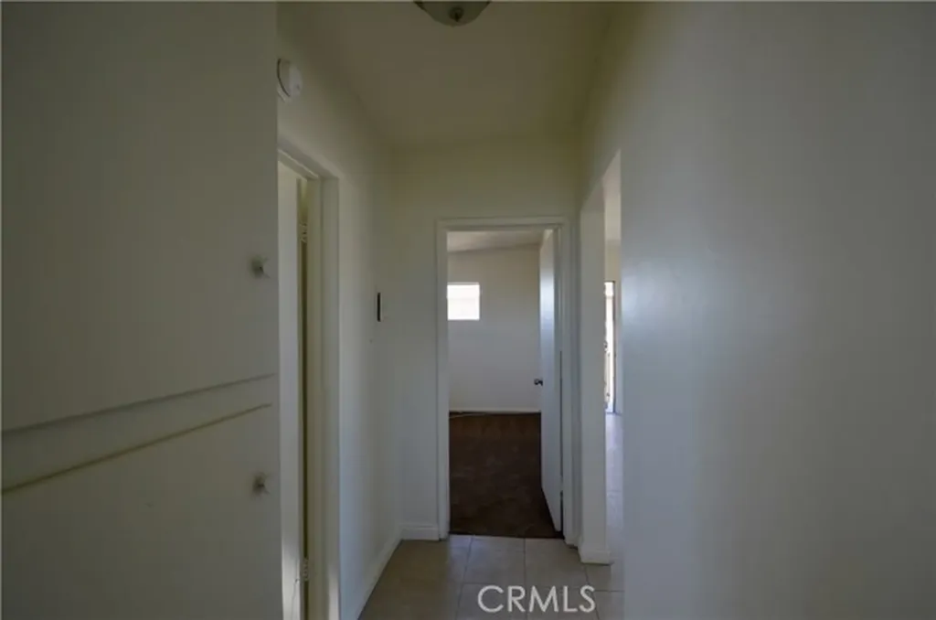 5147 Canoga Montclair CA 91763