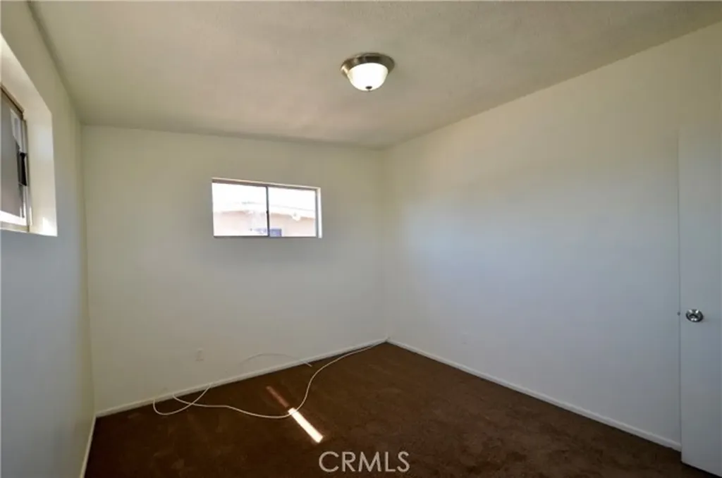 5147 Canoga Montclair CA 91763