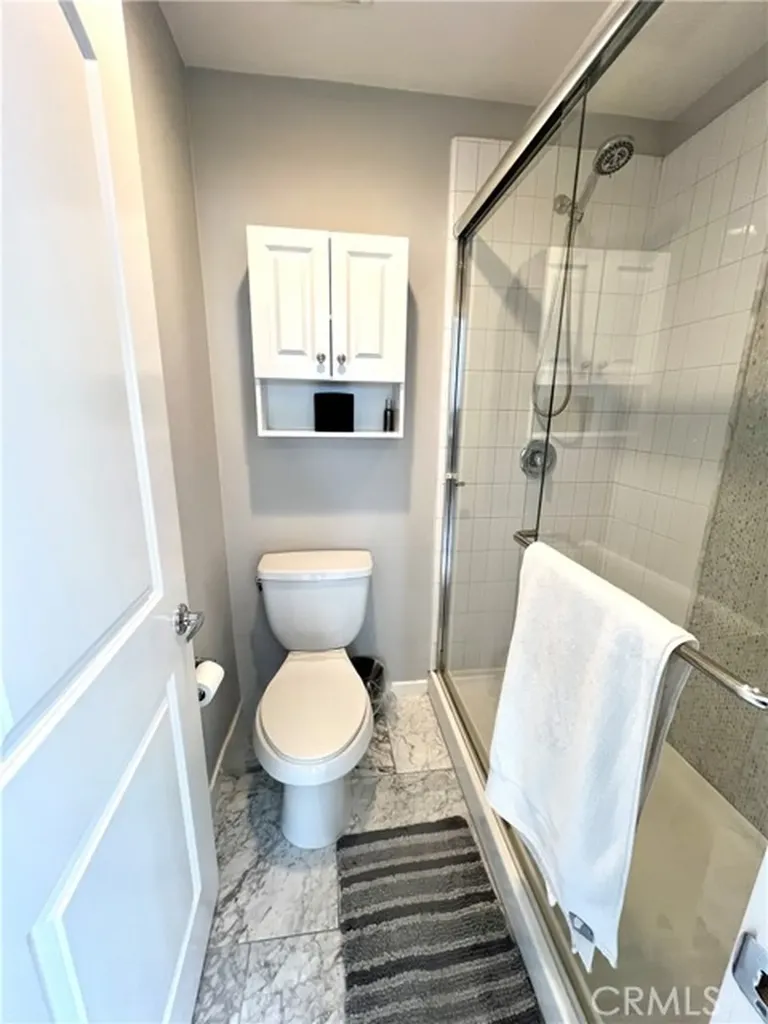 8823 Jacaranda Montclair CA 91763