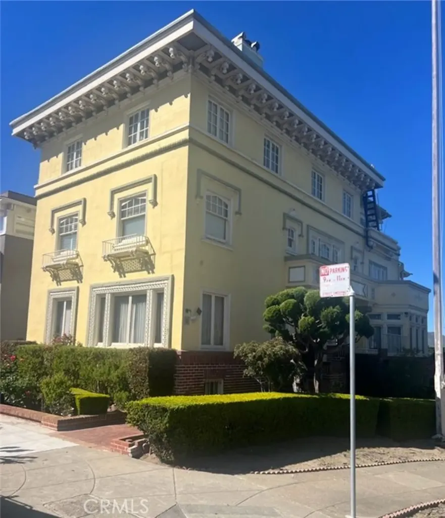 2 Clay San Francisco CA 94121