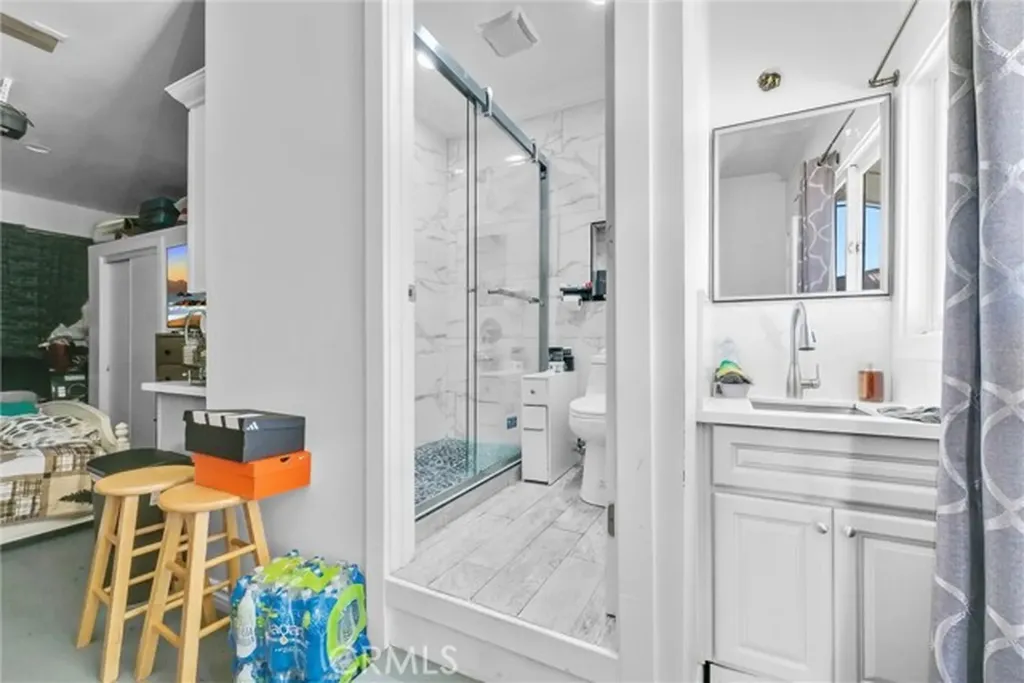 4175 Rudisill Montclair CA 91763