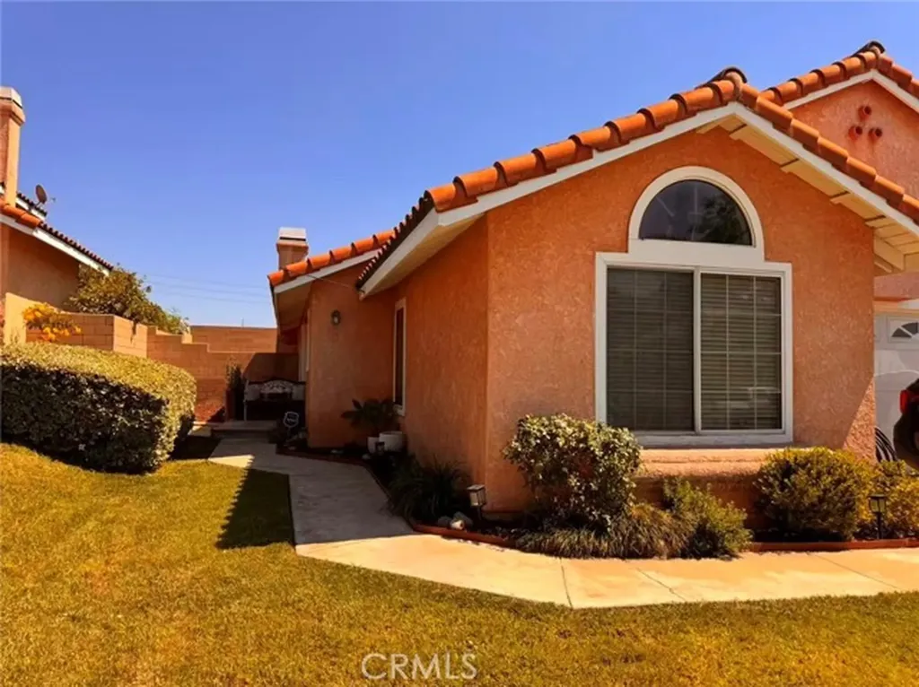 9343 Felipe Montclair CA 91763
