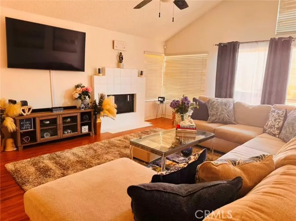 9343 Felipe Montclair CA 91763
