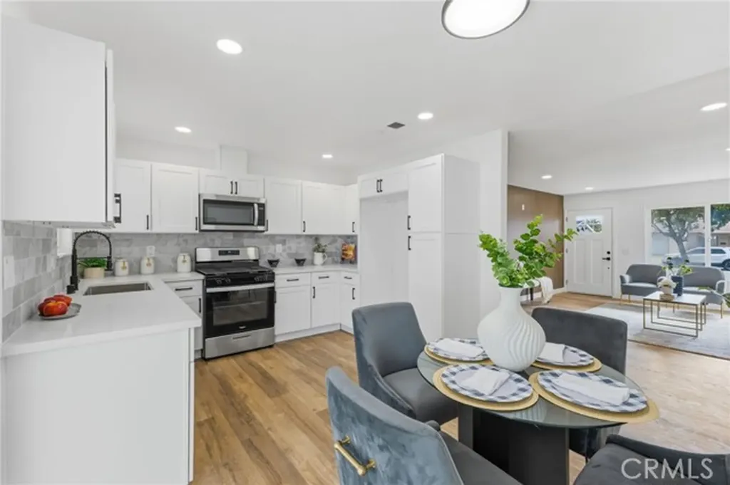 10046 Tudor Montclair CA 91763