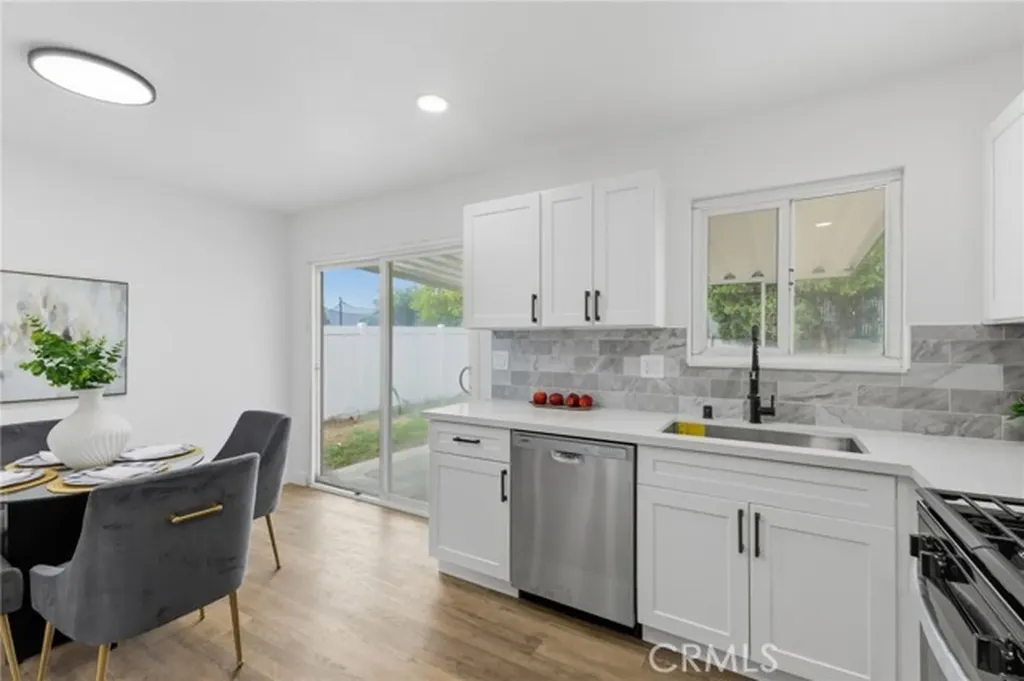 10046 Tudor Montclair CA 91763