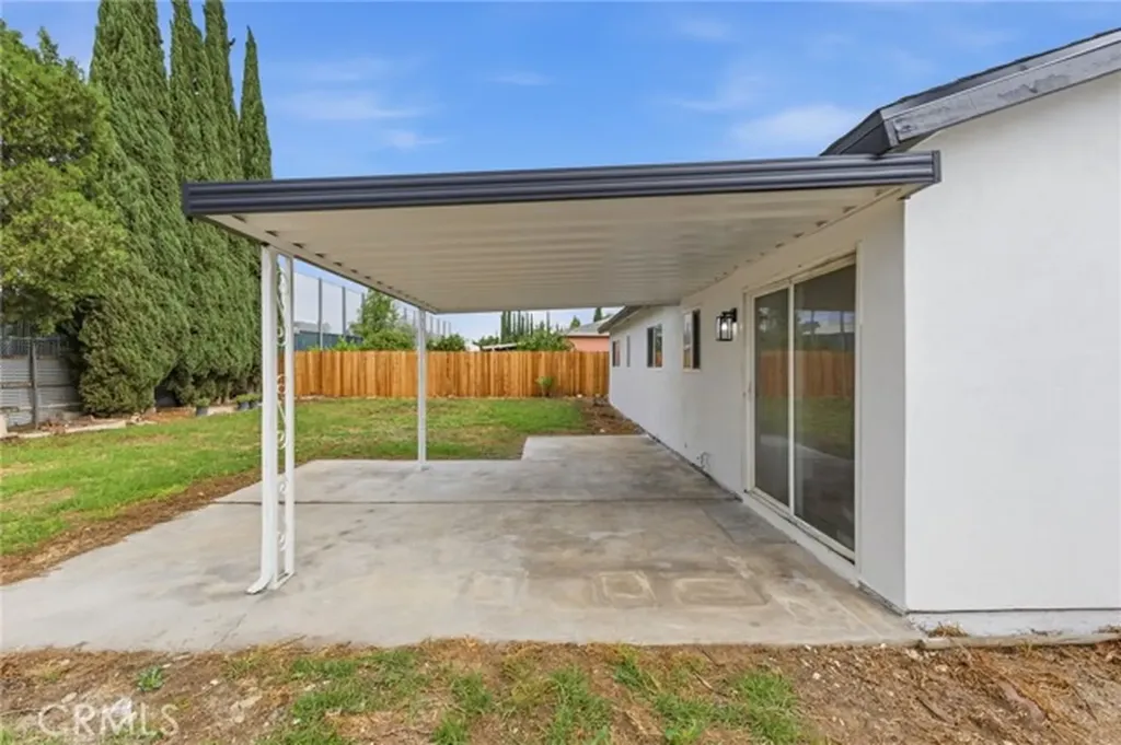 10046 Tudor Montclair CA 91763