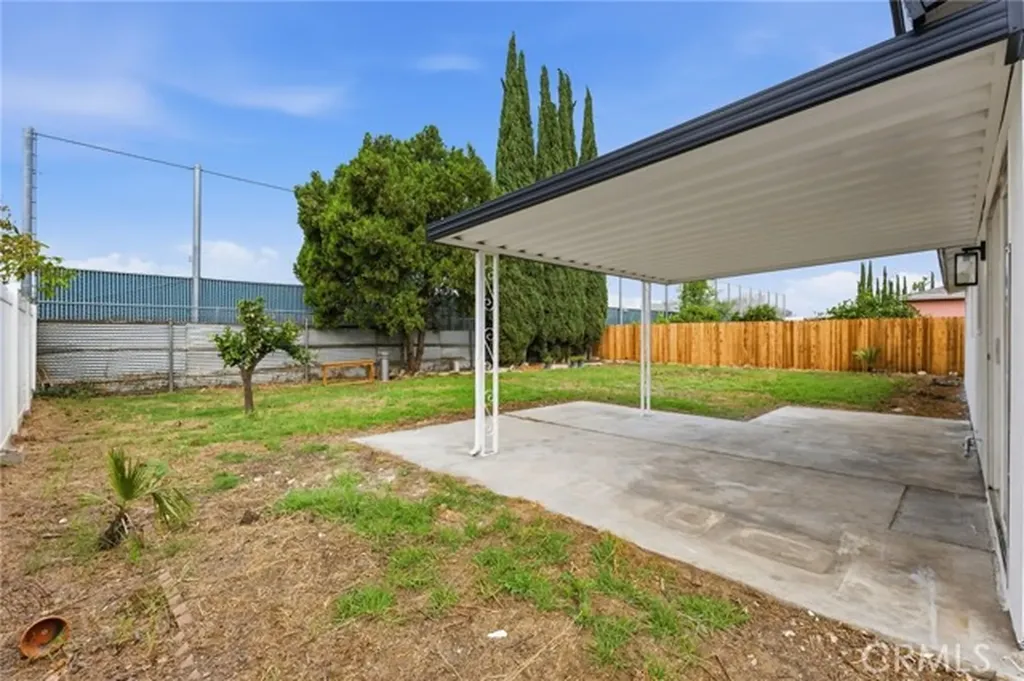 10046 Tudor Montclair CA 91763