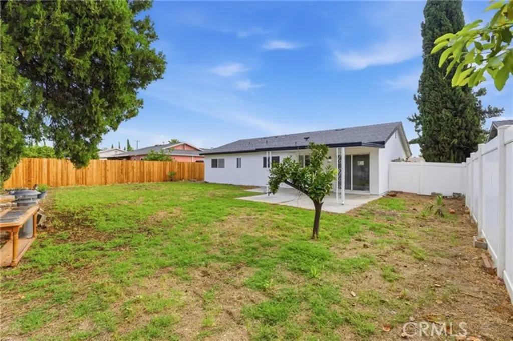 10046 Tudor Montclair CA 91763