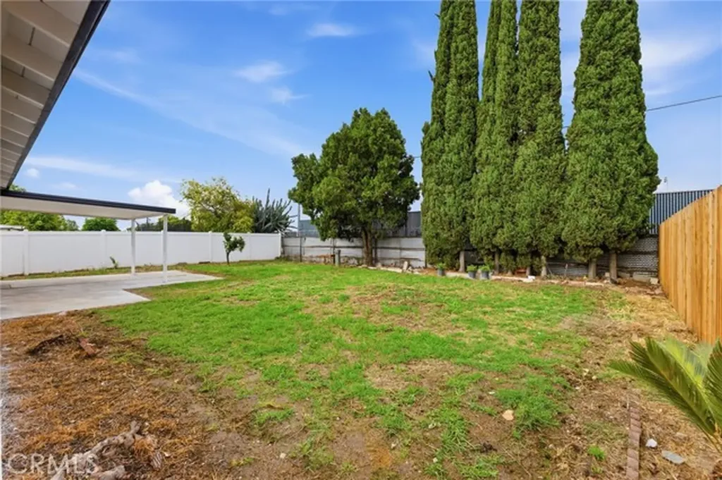10046 Tudor Montclair CA 91763