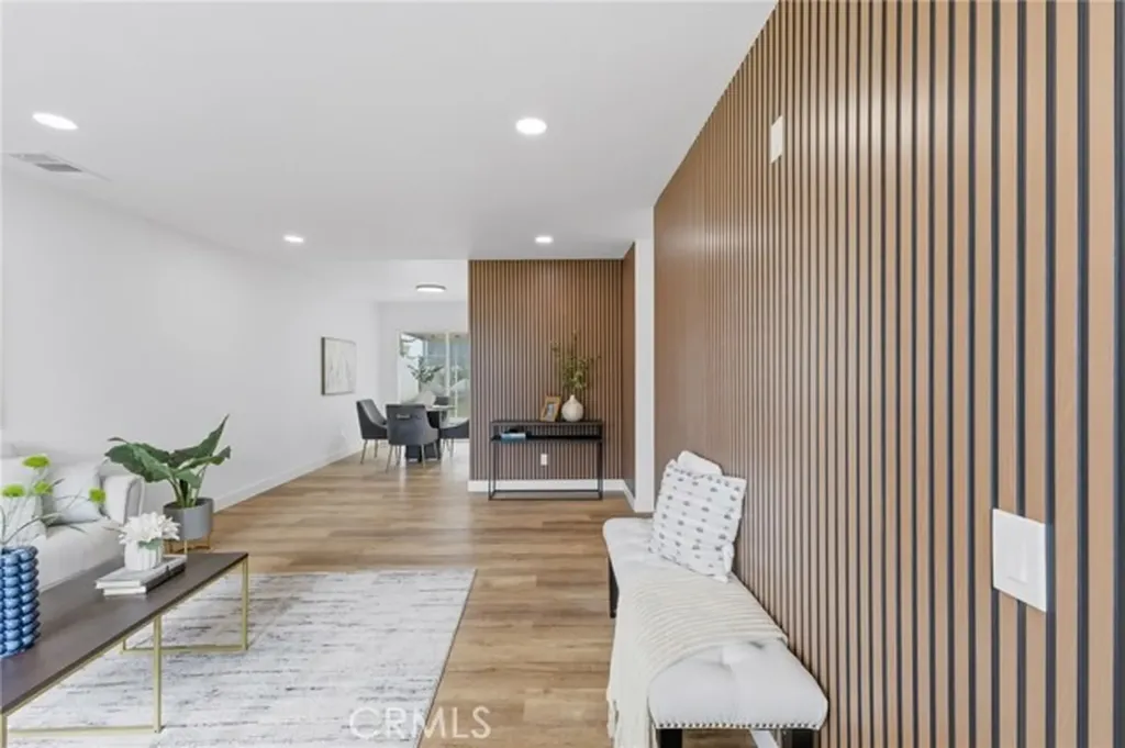 10046 Tudor Montclair CA 91763