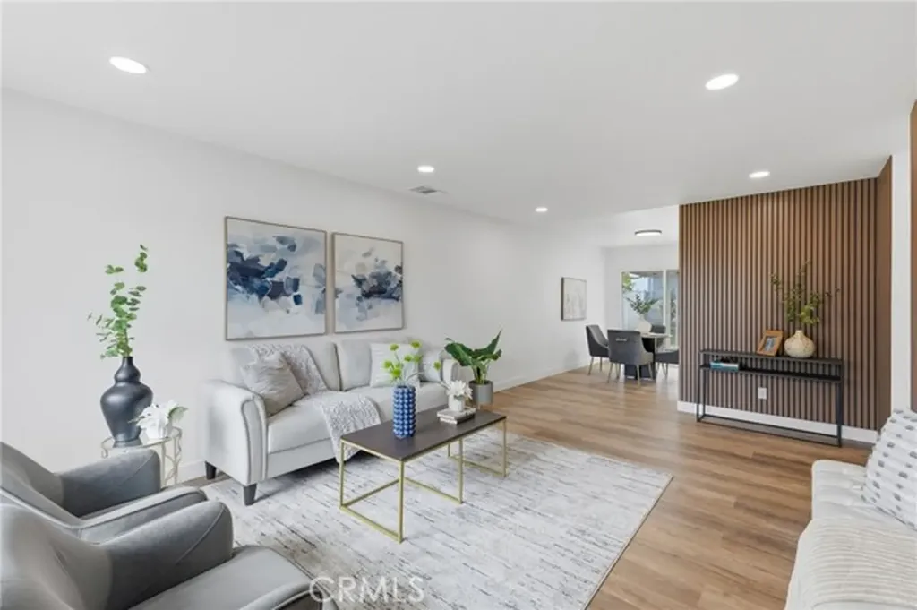 10046 Tudor Montclair CA 91763