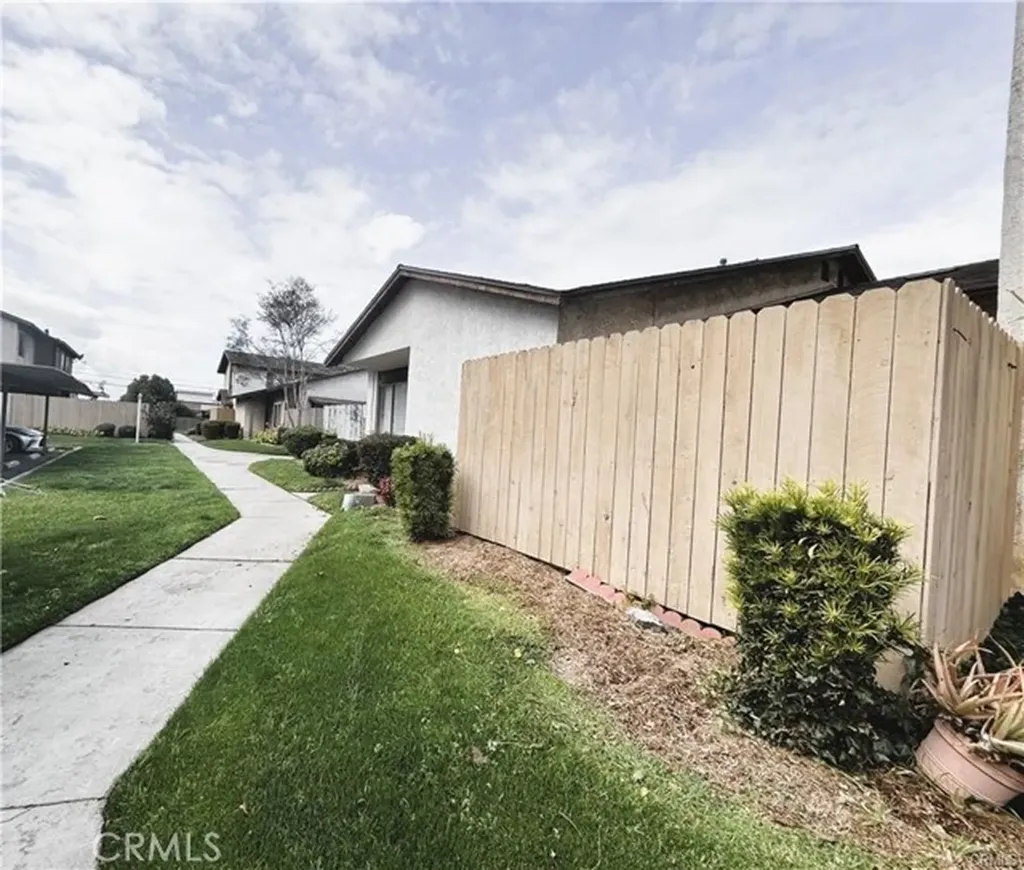 4512 Donner Court Montclair CA 91763