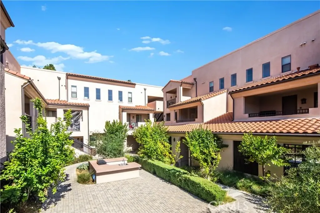8951 Monte Vista Avenue Montclair CA 91763