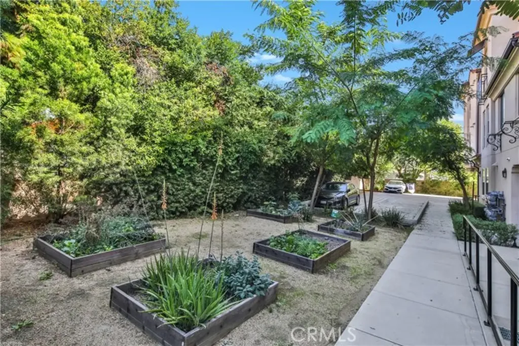 8951 Monte Vista Avenue Montclair CA 91763