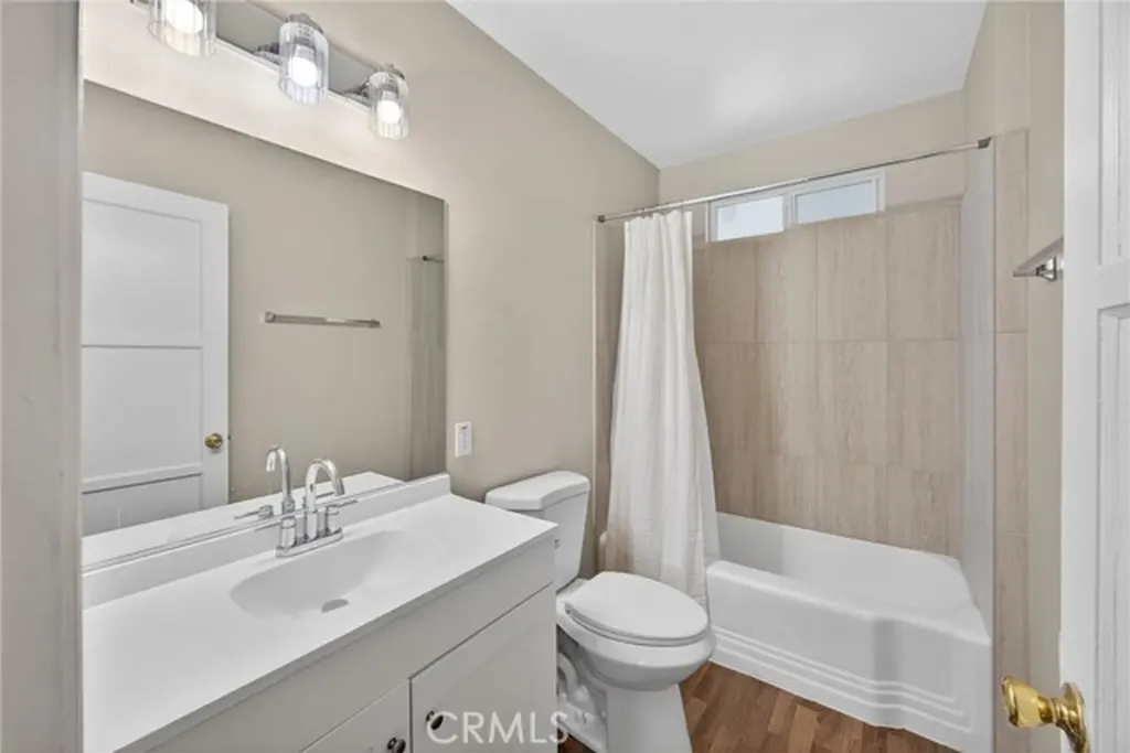 5689 Orchard Street Montclair CA 91763