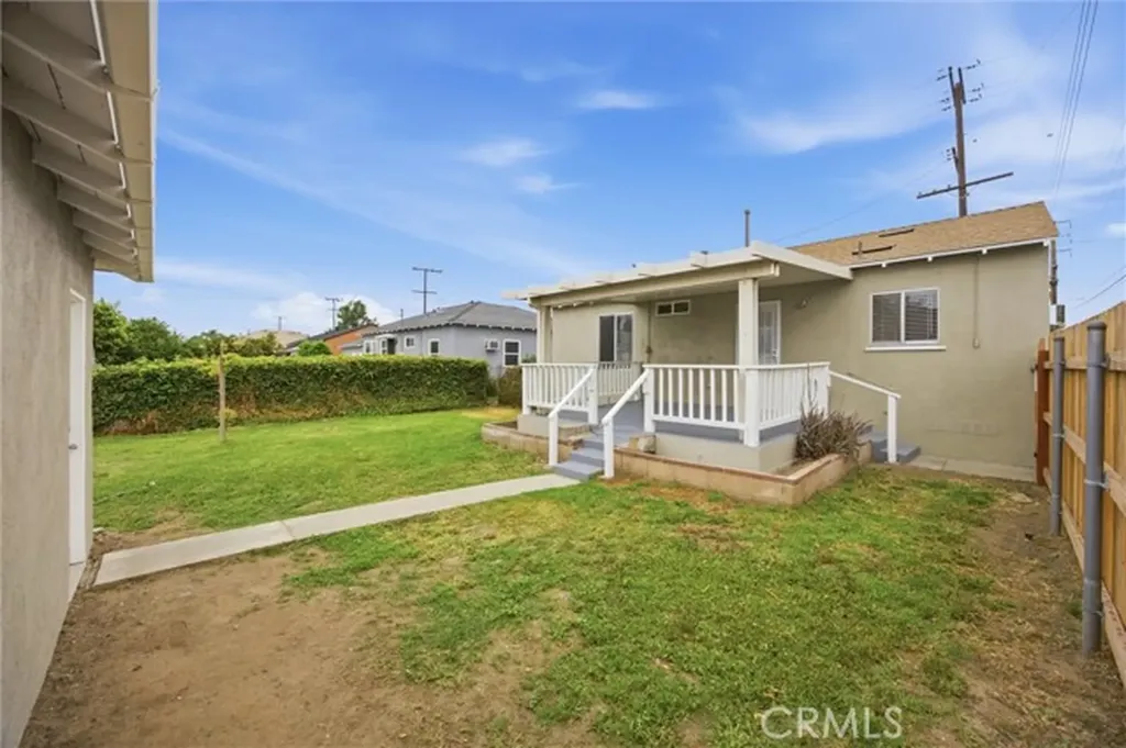 5689 Orchard Street Montclair CA 91763