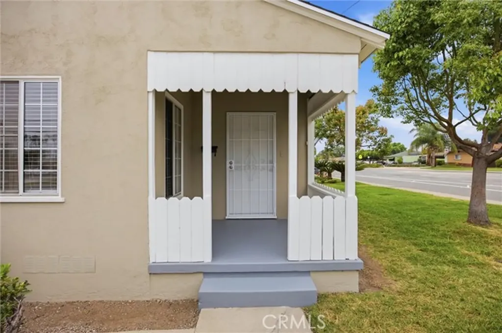 5689 Orchard Street Montclair CA 91763