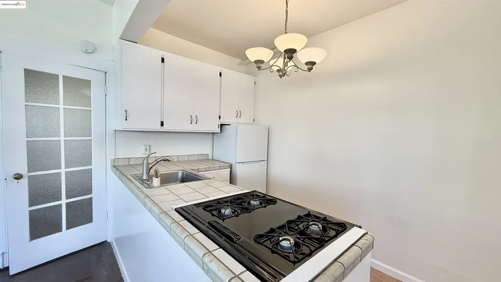 6446 Colby Street Oakland CA 94618