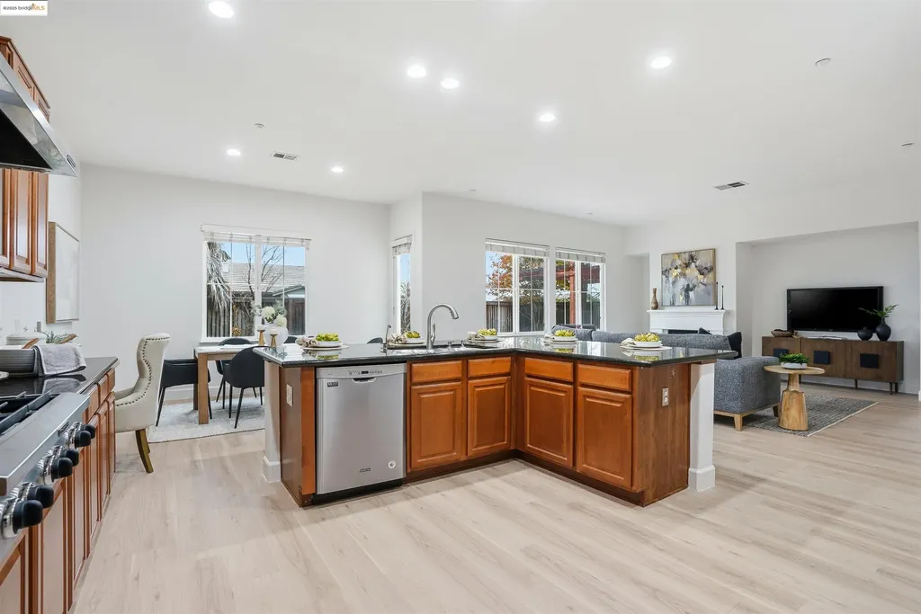 2910 Mesa Oak Court Brentwood CA 94513