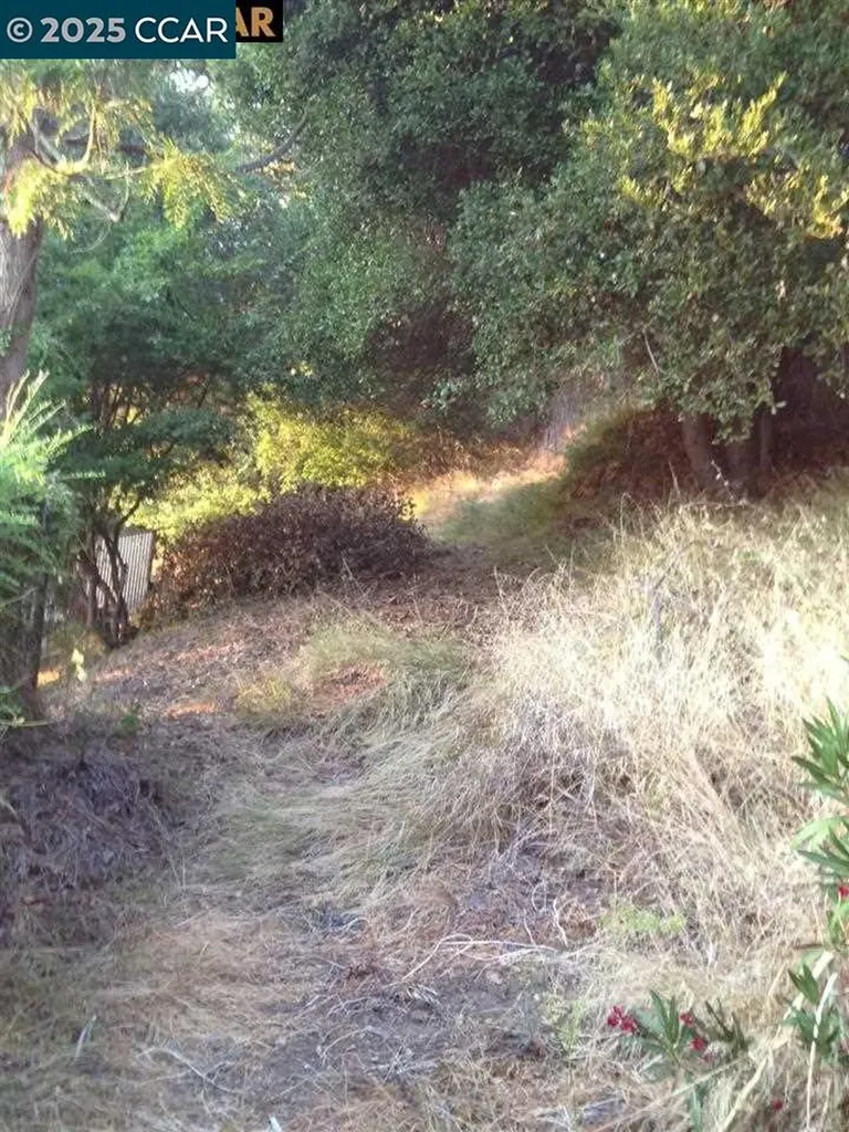 0 Ruthland Oakland CA 94611
