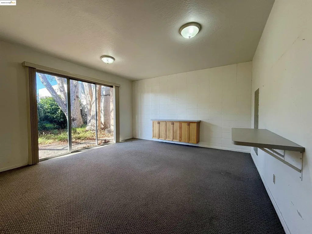 928 San Pablo Avenue Albany CA 94706