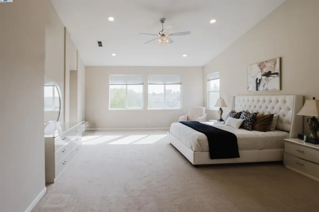 25657 Crestfield Drive Castro Valley CA 94552