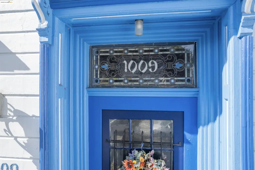 1009 Madison Street Oakland CA 94607