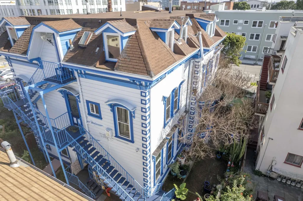 1009 Madison Street Oakland CA 94607
