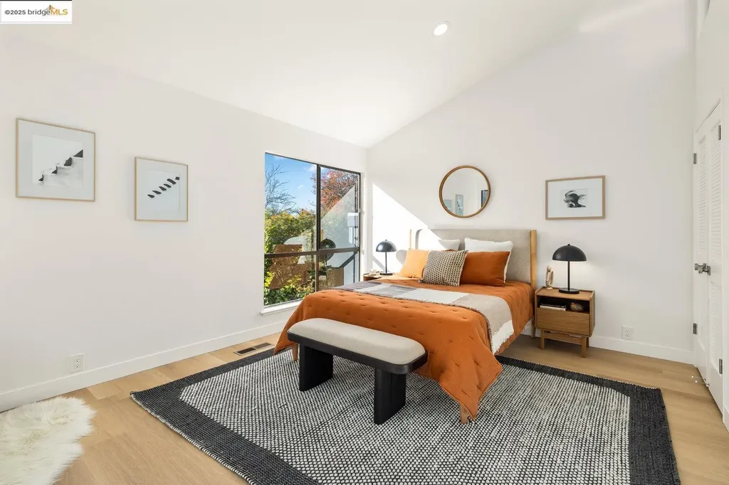 568 Vistamont Avenue Berkeley CA 94708