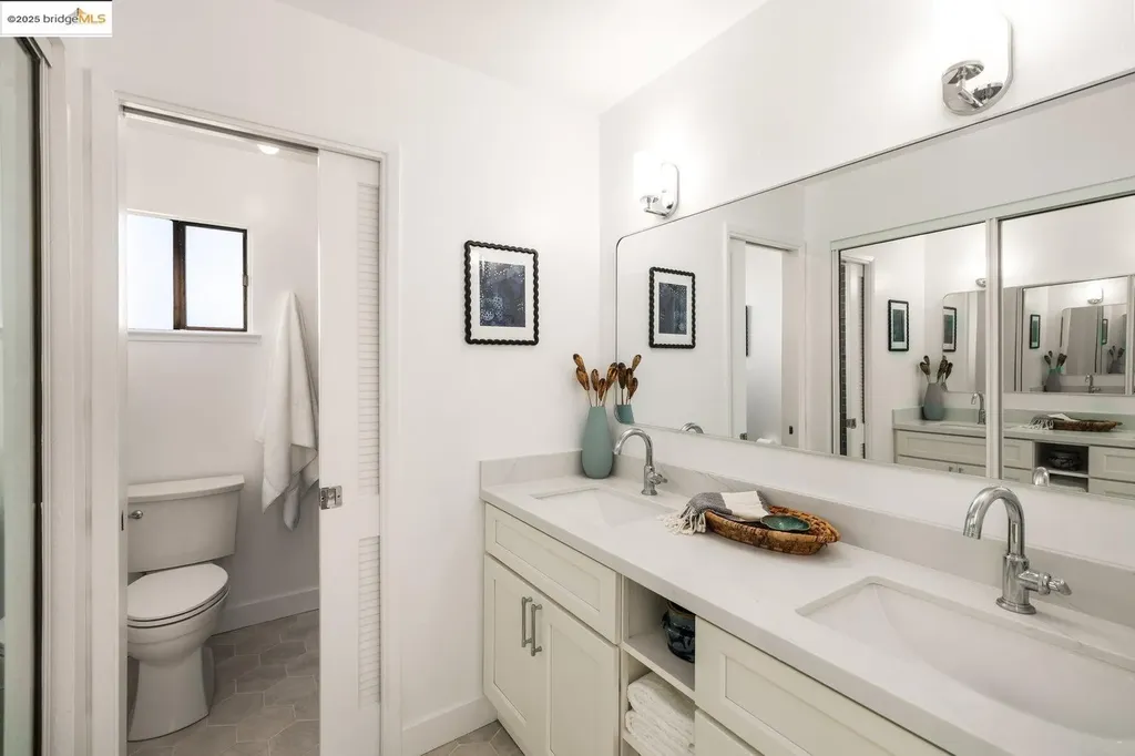 568 Vistamont Avenue Berkeley CA 94708