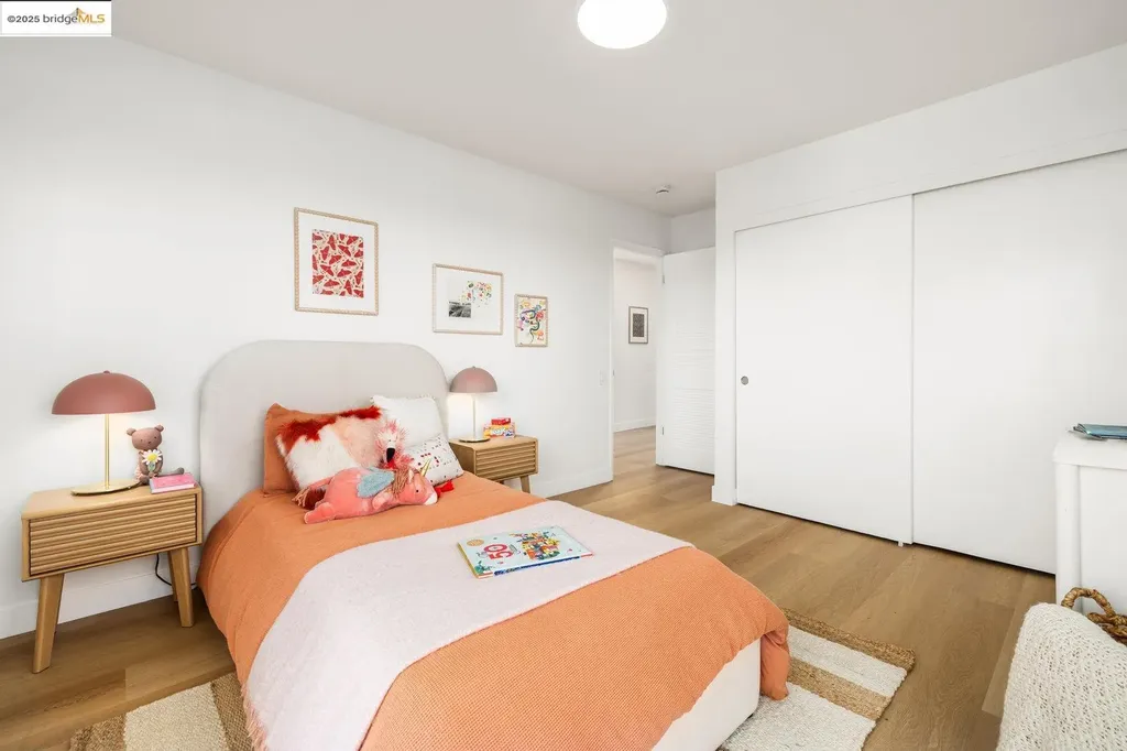 568 Vistamont Avenue Berkeley CA 94708
