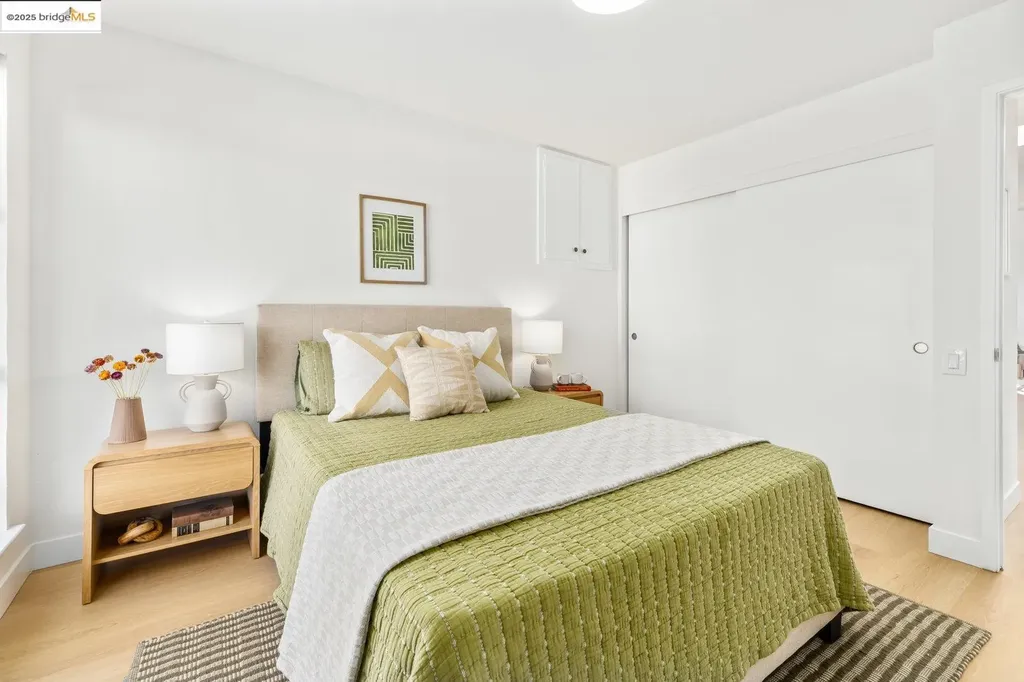 568 Vistamont Avenue Berkeley CA 94708