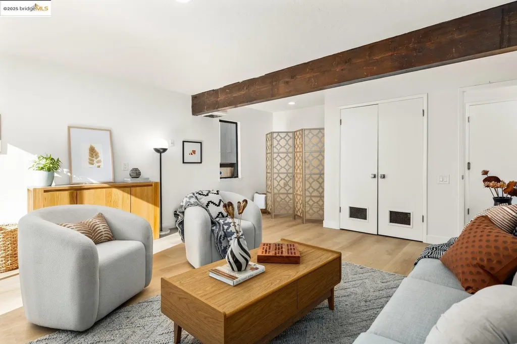 568 Vistamont Avenue Berkeley CA 94708