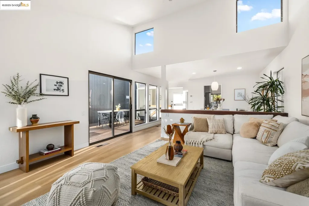 568 Vistamont Avenue Berkeley CA 94708