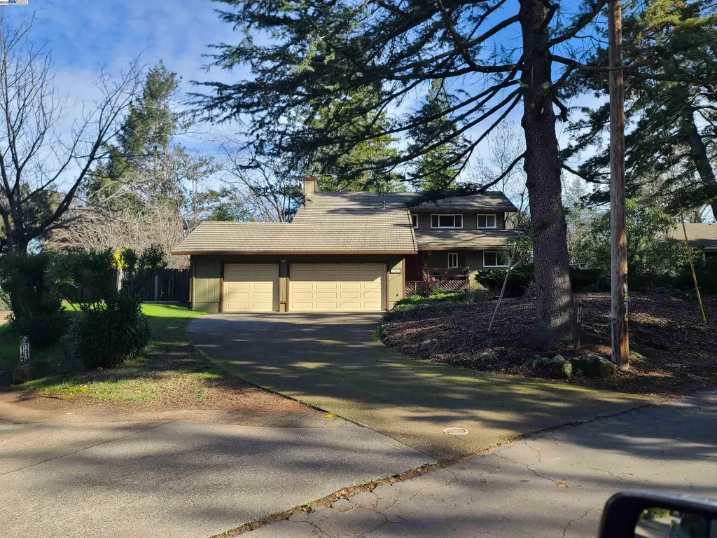 116 Ridgecrest Drive Napa CA 94558