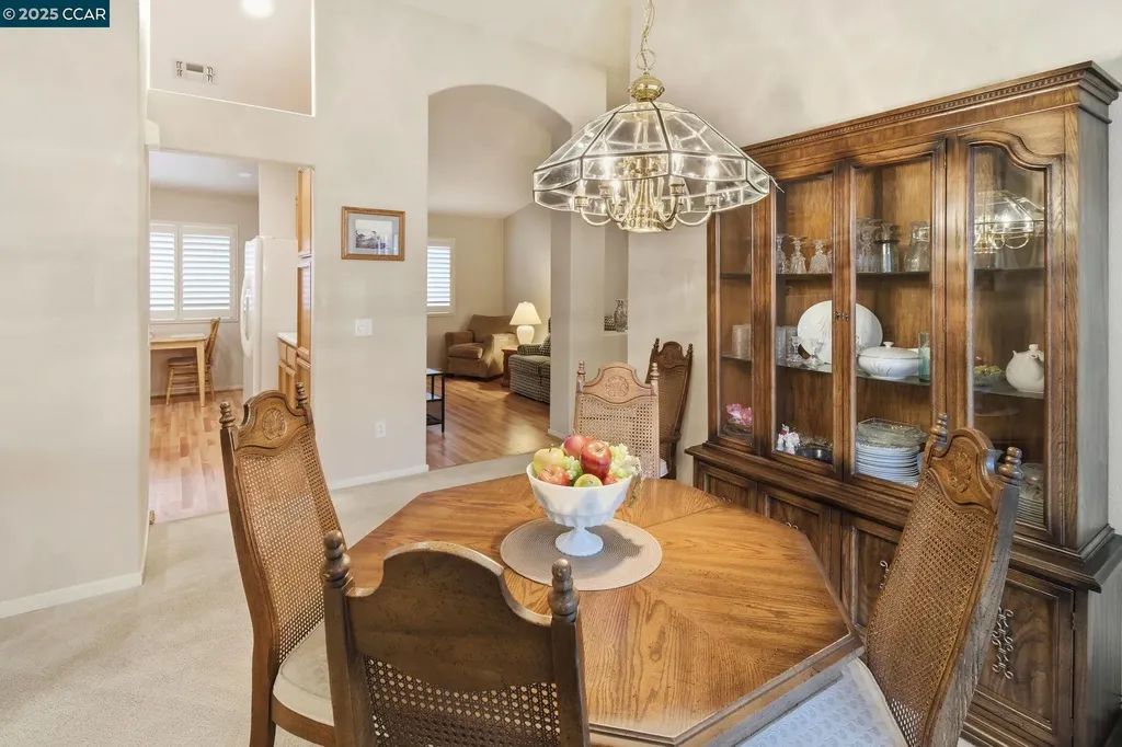 443 Mandarin Circle Vacaville CA 95687