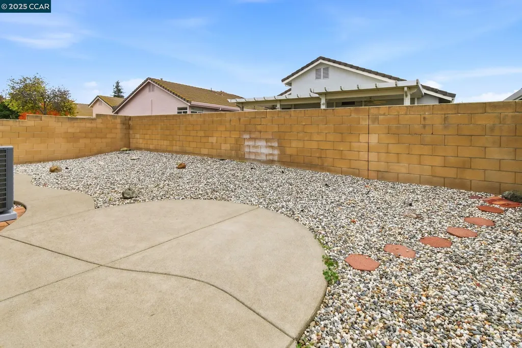 443 Mandarin Circle Vacaville CA 95687