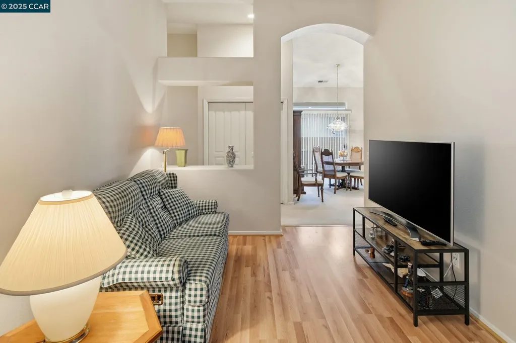 443 Mandarin Circle Vacaville CA 95687