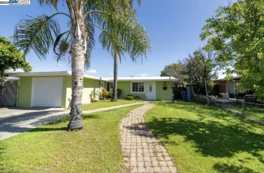 27844 Miami Avenue Hayward CA 94545