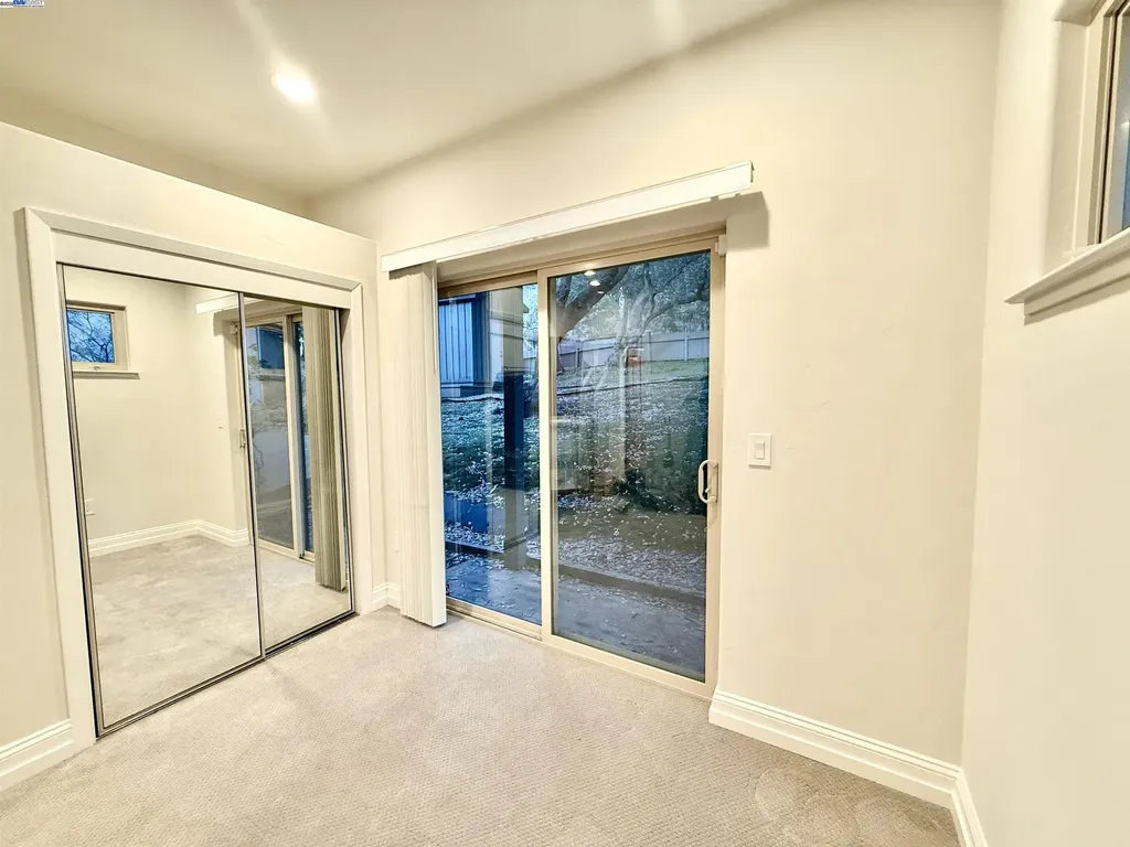 4400 Saint Andrews Road Oakland CA 94605