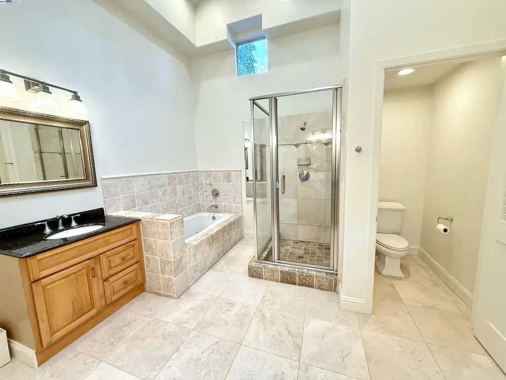 4400 Saint Andrews Road Oakland CA 94605
