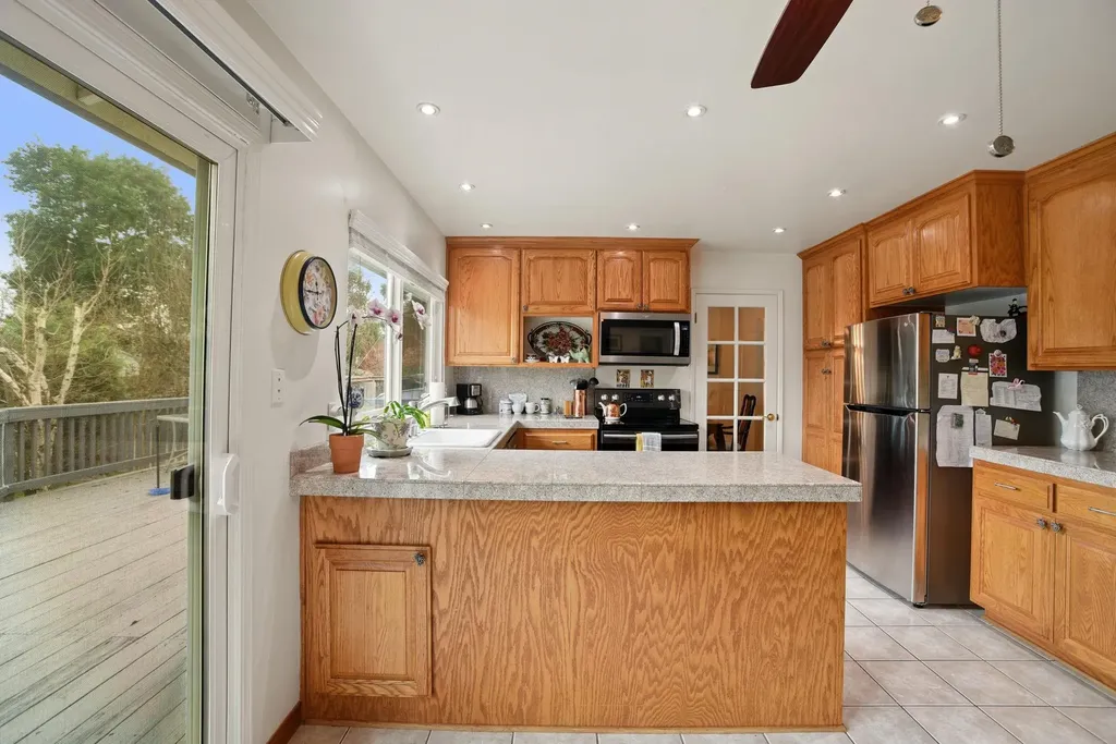 136 Marco Lane Vacaville CA 95688