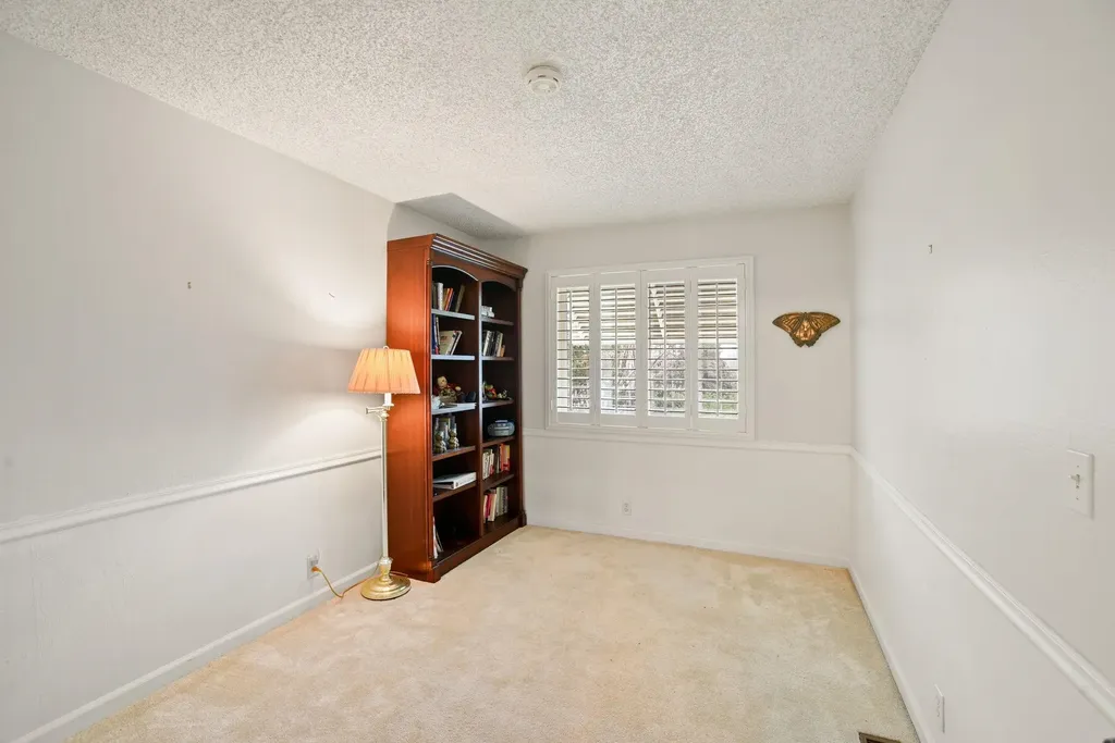 136 Marco Lane Vacaville CA 95688