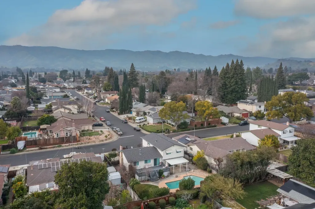 136 Marco Lane Vacaville CA 95688