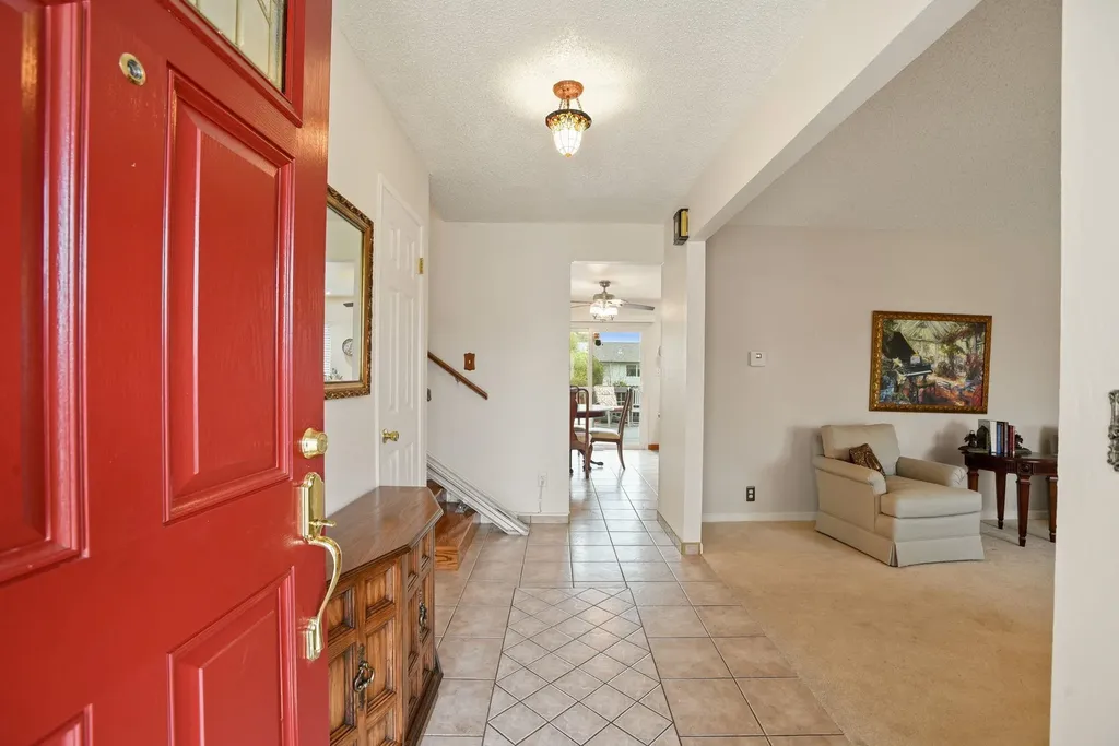 136 Marco Lane Vacaville CA 95688